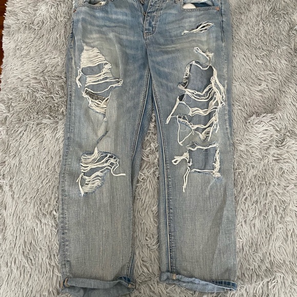 Denim - American eagle distressed boyfriend jeans